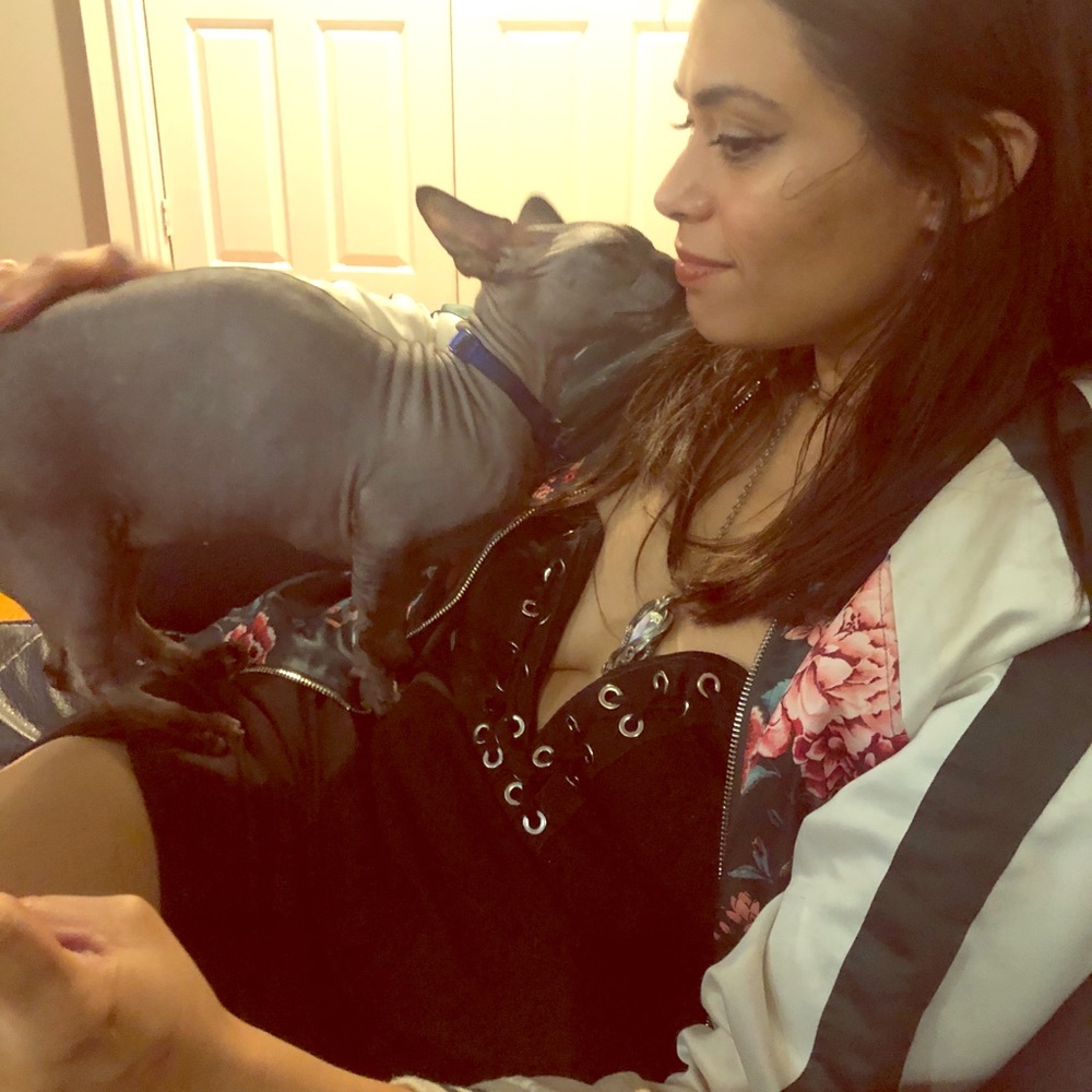 Meet your Posher, Caroline